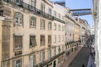JP39 - Baixa 18th century tiles apartment with 2 bdr!