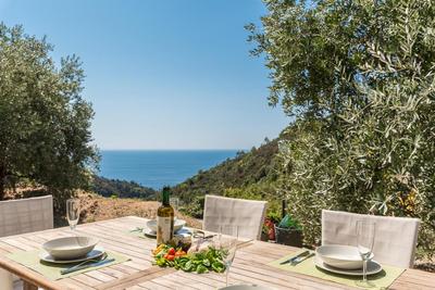 Vernazza Guest House