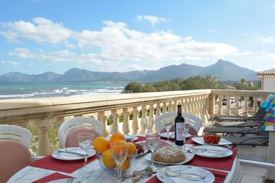 Mallorca Beach front line Apartment Up To 6