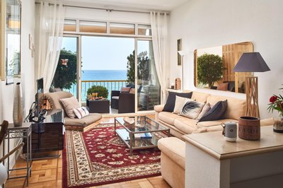 Sunlight Properties - "Maryland " - Sea Front
