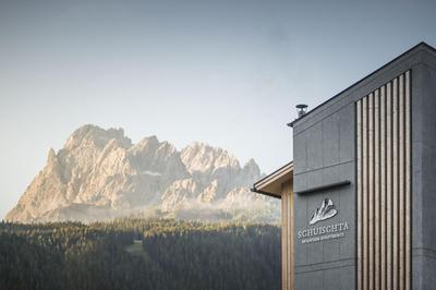 Schuischta Mountain Apartments