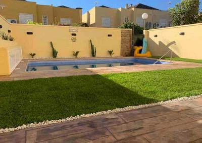 VIVE JEREZ Casa de lujo con piscina y barbacoa en la mejor zona de Jerez de la Frontera