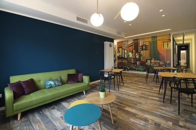 Interno 7
