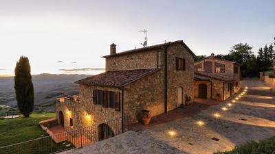 La Vecchia Fonte 15, Emma Villas