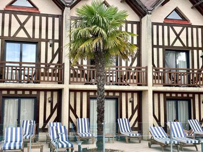 Logis Hôtel Restaurant - Le Clos Deauville Saint Gatien