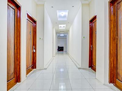 RedDoorz near Universitas Merdeka Malang 2