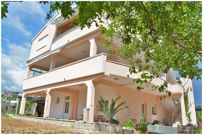 Apartments Luciano