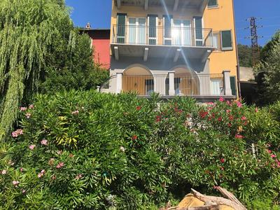 Cottage il Cigno con accesso al lago - Como Lake