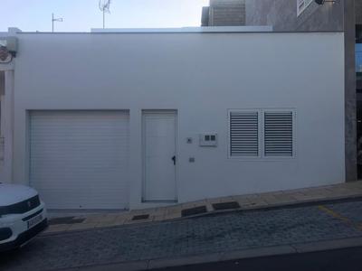 Casa Blanca La Restinga