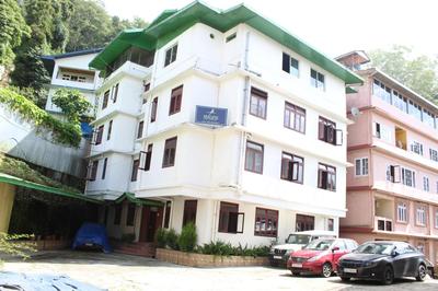 Magpie Mall Road Residency (MG Marg)