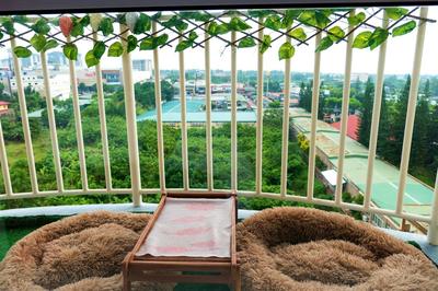 The Red Keep Condotel Tagaytay Cityland Prime Residences with 55in 4k TV & Netflix