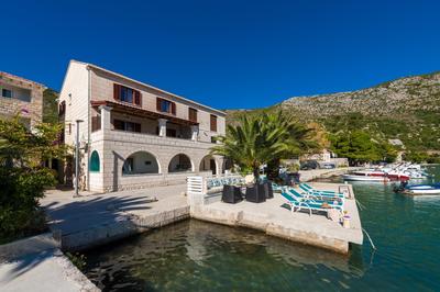 Adria House Dubrovnik by the sea