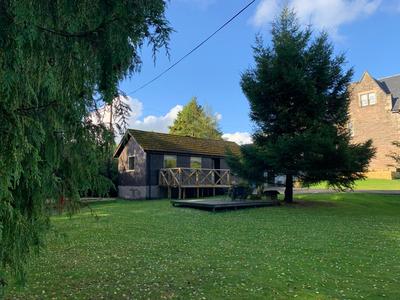Creity Hall Chalet