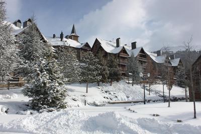 Baqueira Apartamentos Cota 1700 a pie de pistas