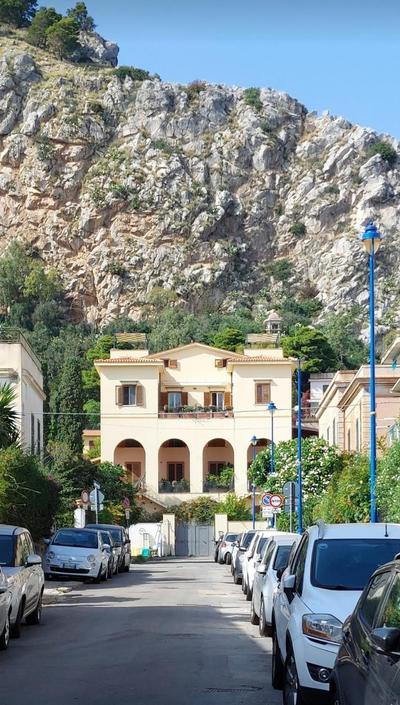 Piazza Mondello Lifestyle Home Palermo