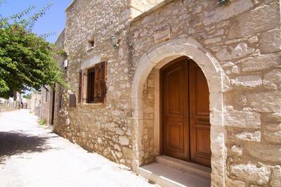 Guesthouse Arkadi Spa