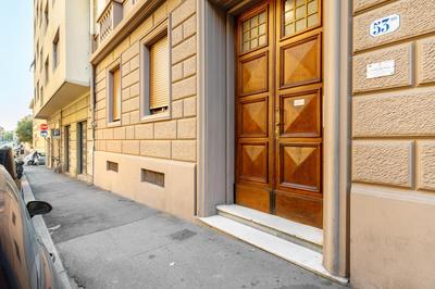 GuestHost - Doni Quiet and Comfortable Apartament with Balcony