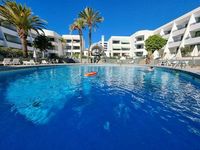 Casa Palmera 3 only 150 metres to the beach, heated pool, Wifi, SAT-TV, balcony
