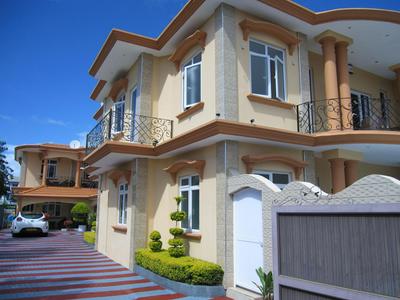 Niv Villa