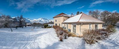 "La Combe Fleurie" Appartements & Chambres