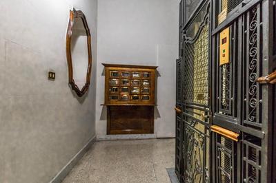 JOIVY Lovely Studio for 2 with Balcony near Duomo