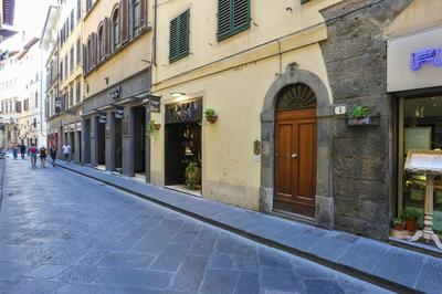 Tornabuoni apartment in central Florence