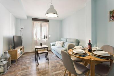 Sky is blue Granada with private parking included