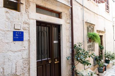 Apartman Neve