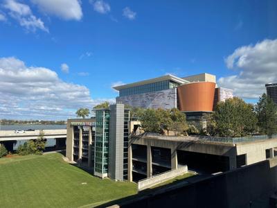 Bluegrass River View -- Soak and Savor with Hollyhock Suites