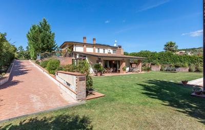 Villa MariaTeresa