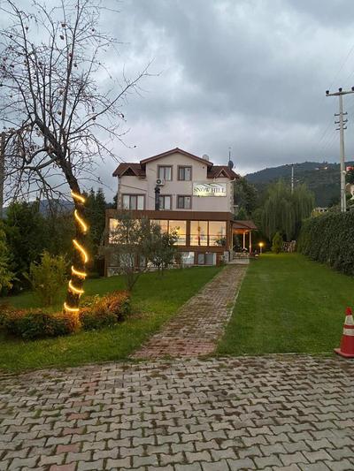 SNOW HİLL HOUSE Pansiyon