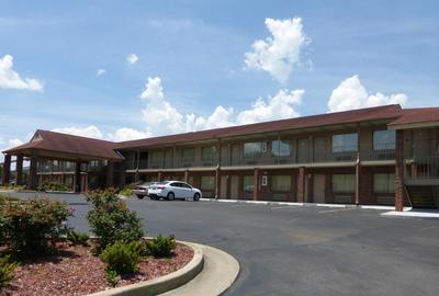 Red Roof Inn & Suites Cleveland, TN, Zdjęcie 2