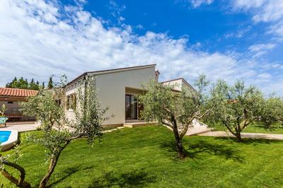 Villa Vignola
