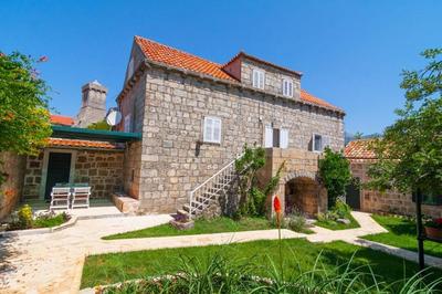 Rural villa Forest with private pool near Dubrovnik