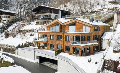 Apartments Adlerhorst Top 1 Zell am See with private sauna and Zell am See Kaprun summercard in summer