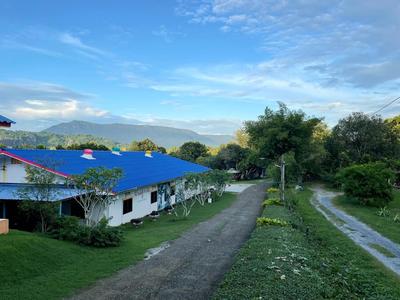 นาหินลาดรีสอร์ท Nahinlad Resort