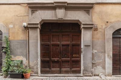 GuestHost - Foro Romano Stylish and Central Apartment