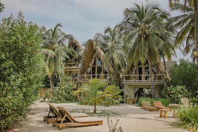 Éteka Slow Beach Hotel Adults Only