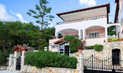 Kefalonia Original Villas - Villa Alexander Beachfront