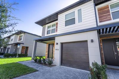 Charming Four Bedrooms Townhome with Private Splash Pool at Le Reve Resort (211621)