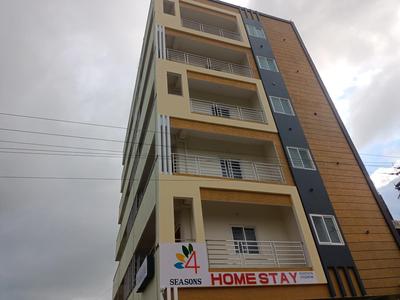 Four Seasons Homestay - Best Homestay in Tirupati- Luxurious Two Bedrooms Luxury AC apartments - Fast WiFi, Kitchen, Android TV - Easy access to Airport, R