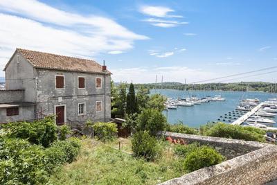 Apartments Tara, Šibenik - Mandalina
