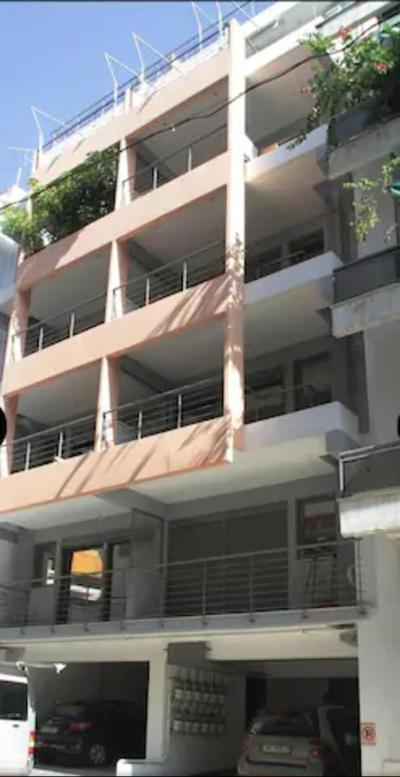 Athens Z Apts