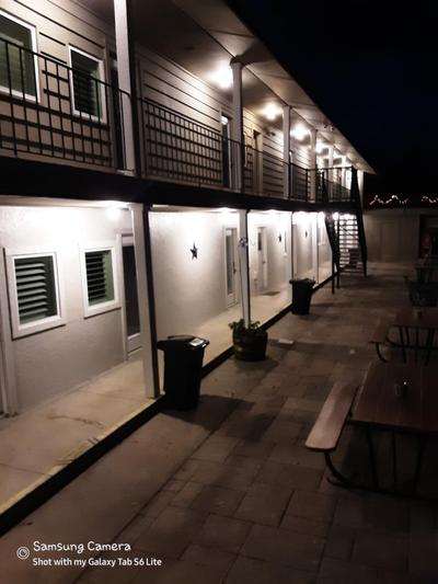 Horseshoe Riverside Lodge