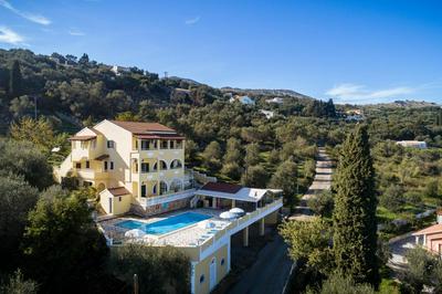Apollon Apartments