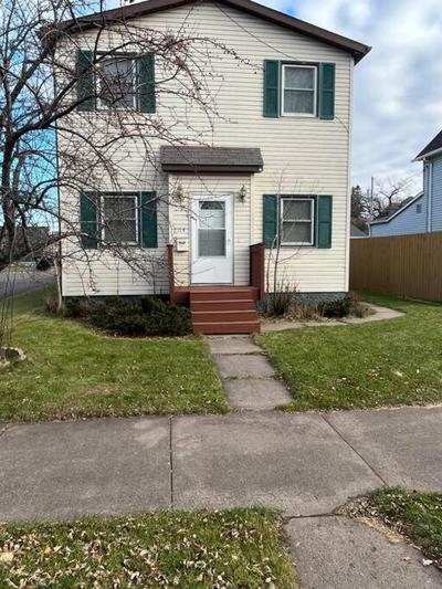 Close to Duluth! Centrally Located-Lake Superior Minutes Away!