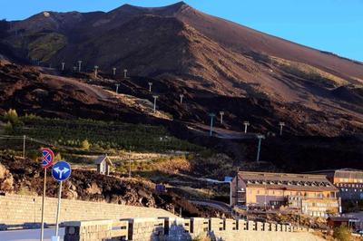 Etnasentieri Wine house on Etna mount