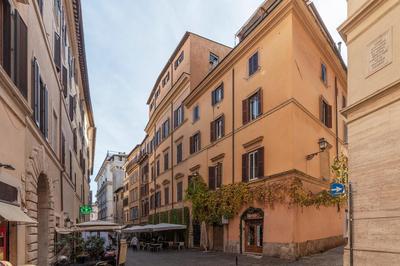 GuestHost - Navona Pretty Home