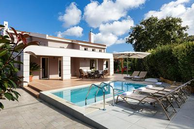 Villa Gold