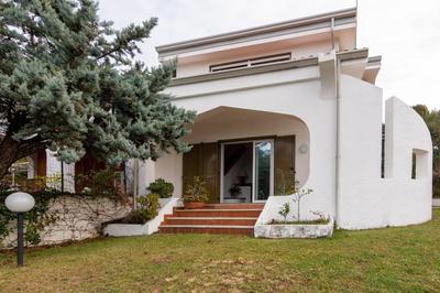 Splendida Villa con vista sull'Isola di Cirella